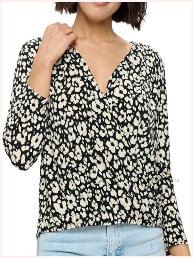 Petite Faux Wrap Floral Blouse V-Neck 3/4 Sleeve Lightweight Dressy Casual Top